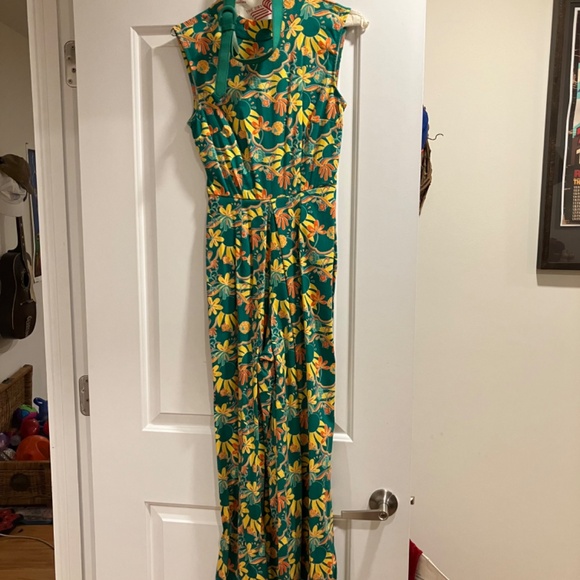 Modcloth Bright and Beautiful Romper - Picture 2 of 4